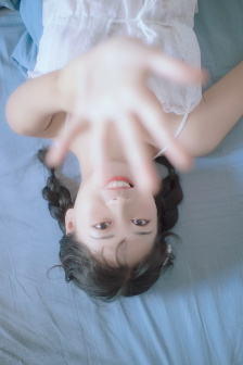 坐地铁车被陌生人高c怎么办